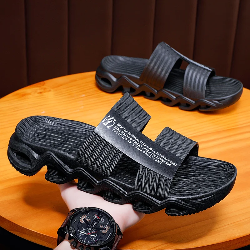 

Summer Men Shoes Male Home Indoor Bathroom Slippers Lightweight Men's Slippers Teenager Black Beach Sandals Comfort New Man Shoe