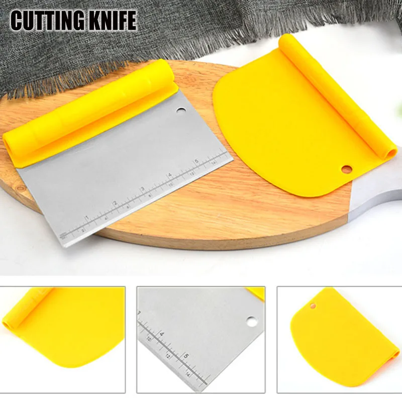 

Dough Scraper Stainless Steel Cake Cutter with Measuring Scale Multi-Purpose Kitchen Baking Tools DC156