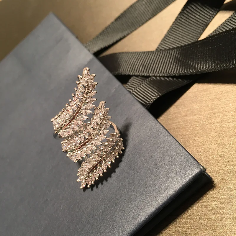 

Dazz Luxury Cubic Zirconia Party Rings For Women Bridal Engagement Wedding Jewelry CZ Femmale Accessories Finger Rings 2019