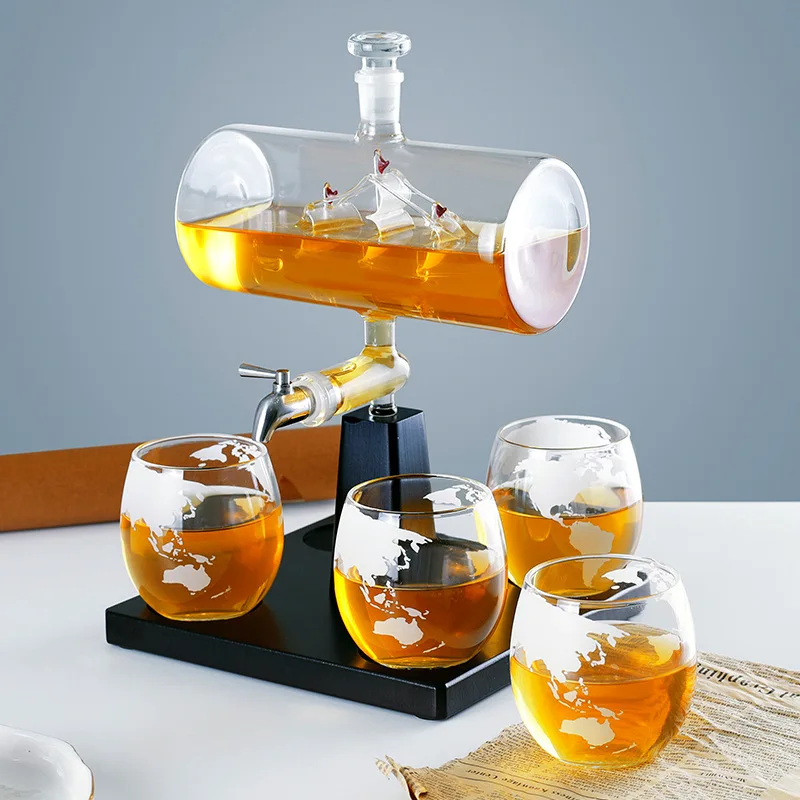 

Whisky Glass Wine Set 1000ml Glass Bottle Horizontal Sail Glass Decanter Set Wine Decanter Whiskey Decanter Set