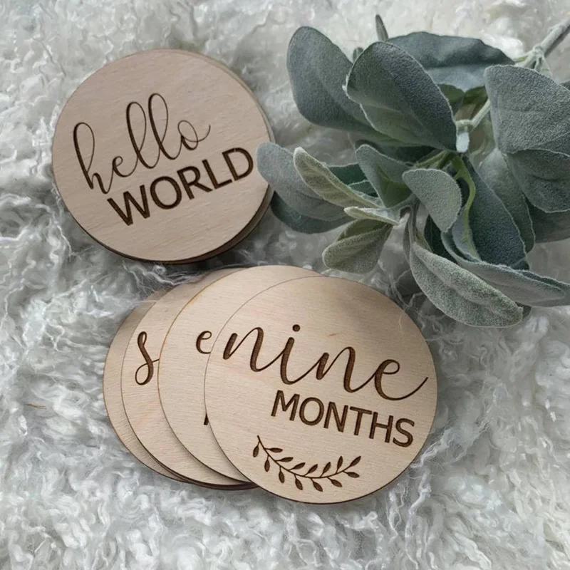 

13pcs Leaves Baby Milestones Cards Monthly Props Wood Engraved Photography Tags