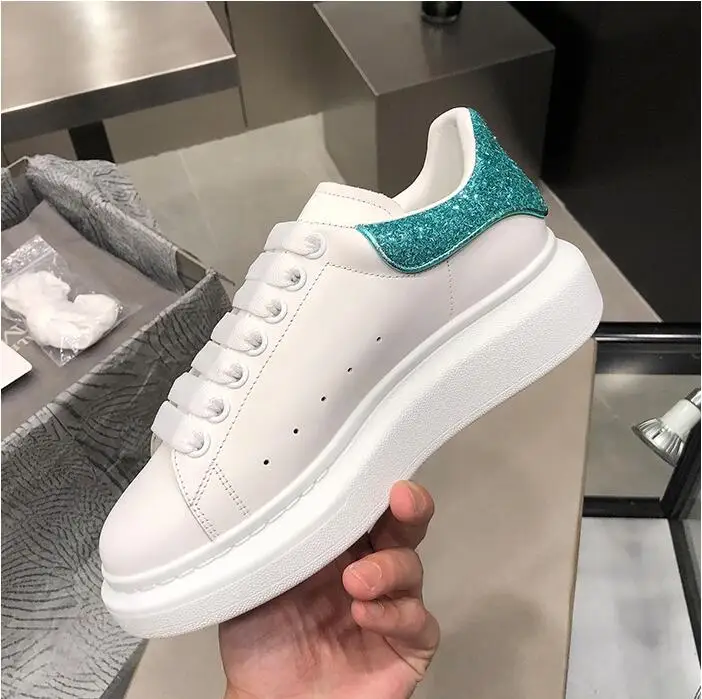 Новая женская кожаная повседневная обувь Розовые дизайнерские одежда для