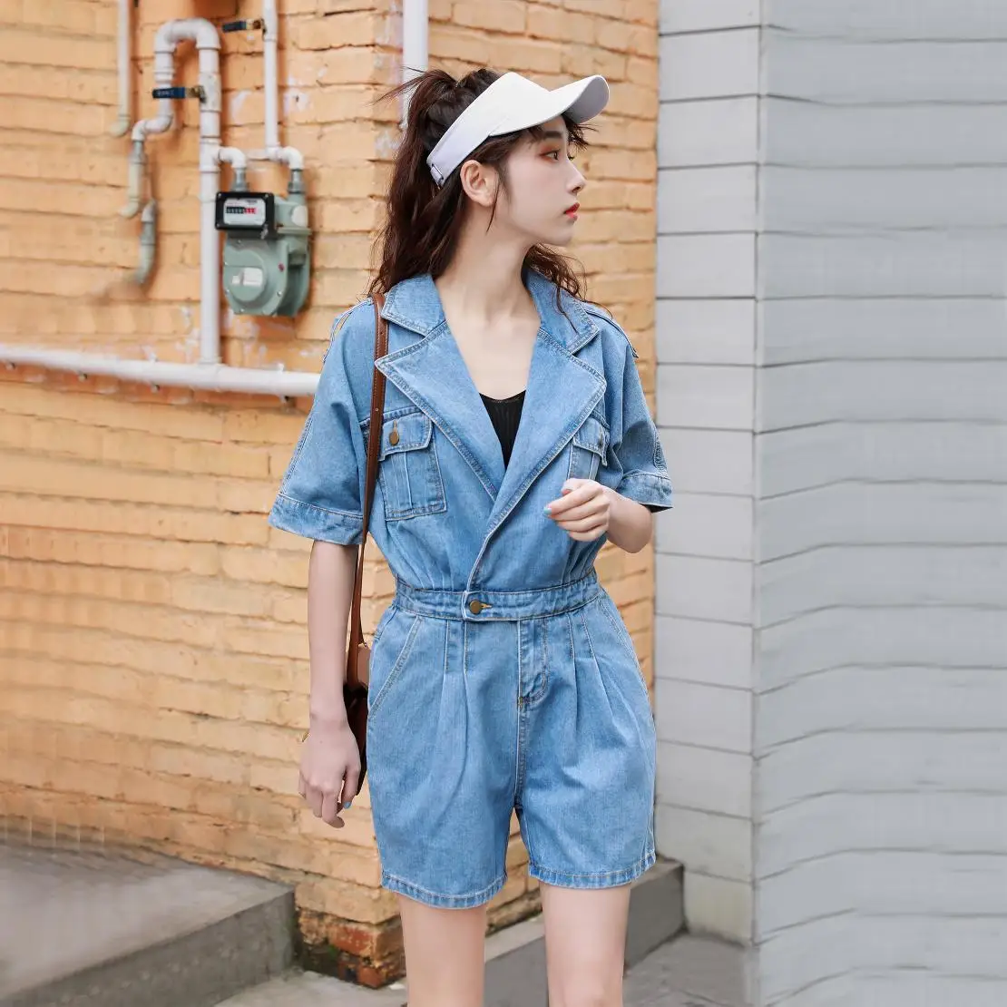 

Women's Overalls Pajamas Summer Deep V Short Sleeve High-Waist Denim Shorts Casual Blue Denim Jumpsuit Outfits