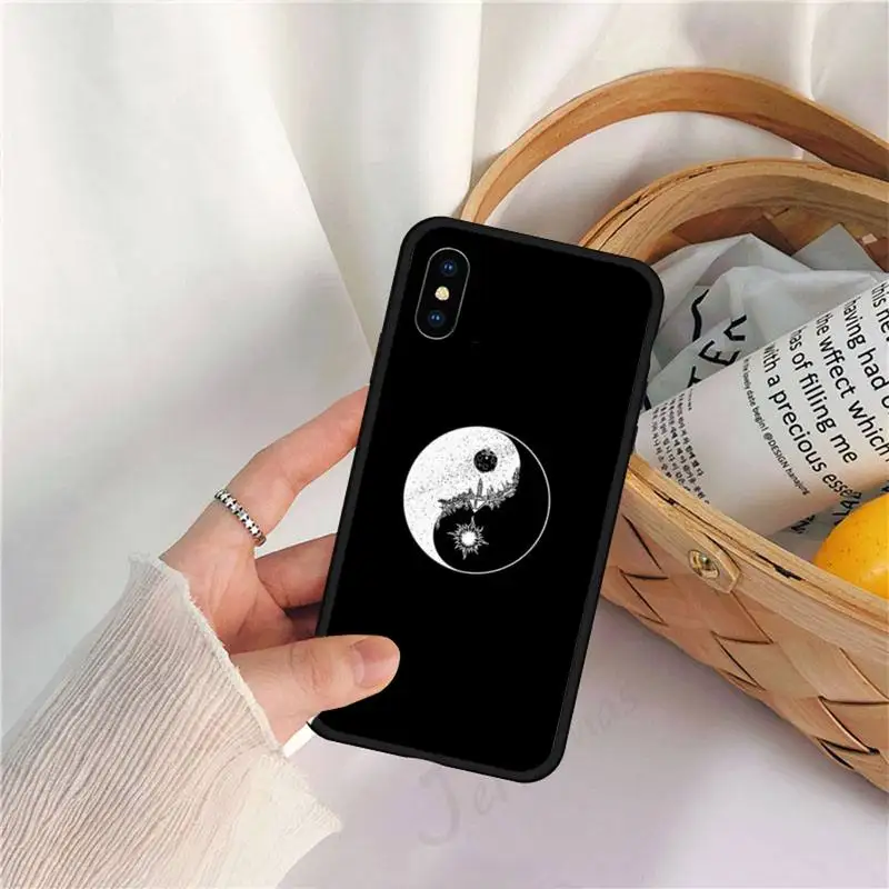 

Taiji Yin Yang Eight Diagrams Chinese Kongfu Phone Case for iPhone 11 12 mini pro XS MAX 8 7 6 6S Plus X 5S SE 2020 XR