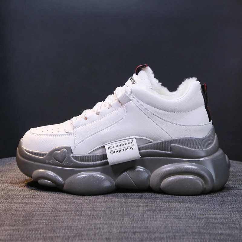 Зимние модные кроссовки для женщин повседневная обувь на высокой танкетке 6 см