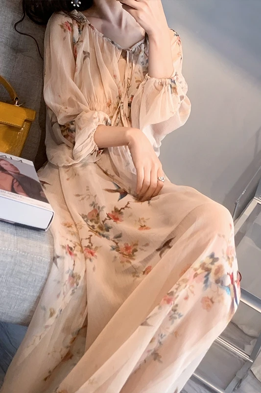 

Dress 2021 New Summer French Style Temperament V-neck Floral Long Skirt Slimming Long Sleeve Gentle Chiffon Dress for Women