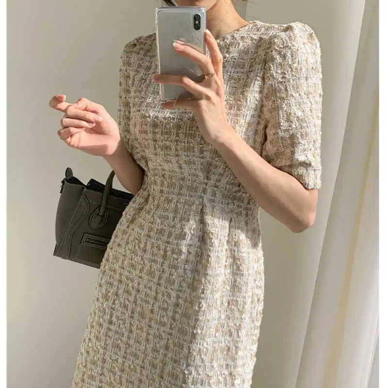 

Women's Summer Dresses Fashionable High Waist Puff Sleeve Plaid Knitted Elegant Party Dresses 2021