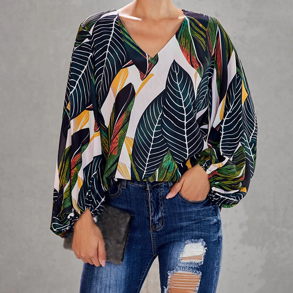 

Женская блузка с длинным рукавом, V-образным вырезом и принтом