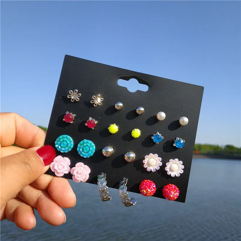 

50 Pairs/lot Simulated Pearl Stud Earring Set for Girls Cute Resin Flowers Bear Mixed Ear Studs Wholesale Kids Jewelry