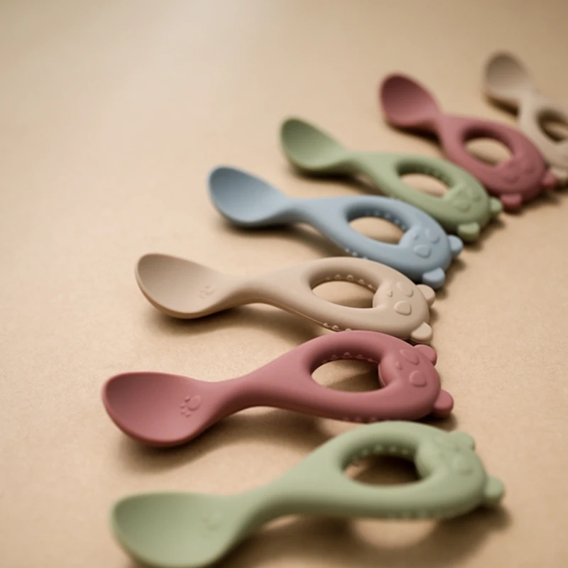 

Bopoobo 1pc Baby Silicone Feeding Handle Spoon BPA Free Kids Training Manipulative Training Tableware for Children's Tableware