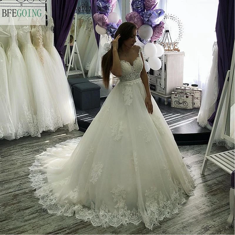 

White Lace Tulle Scoop Sleeveless Floor-Length A-line Wedding dress Bridal gown Chapel Train Custom made