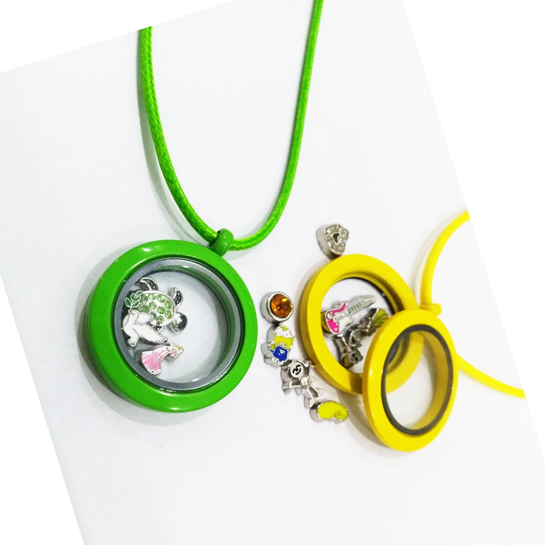 Цветные плавающие медальоны простая круглая Поворотная резьба 30 мм верхний