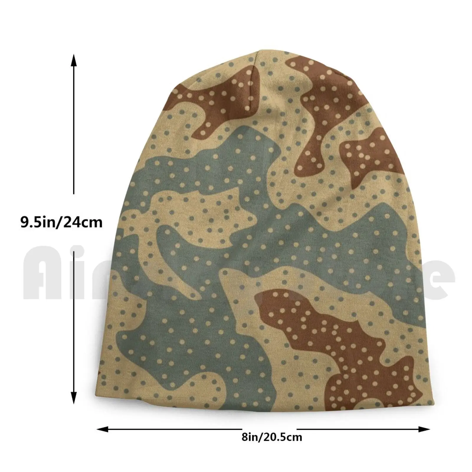 Шапка-свитер Panther Ambush в камуфляжном стиле с удобной вязкой и военным рисунком танков времен Второй Мировой войны.