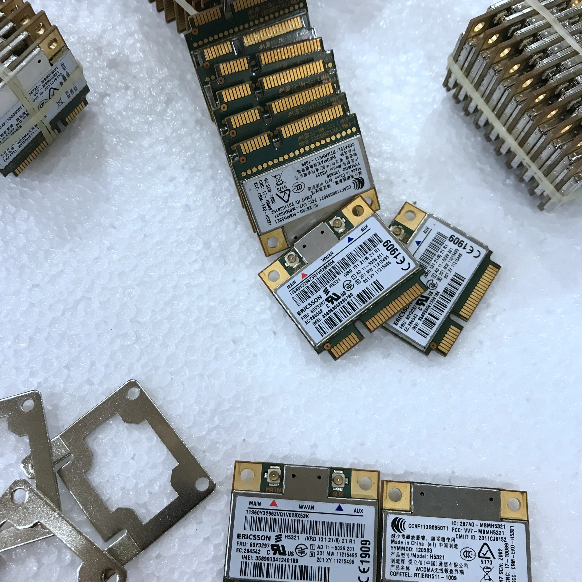 Всего 210 шт. комбинированный заказ доставляется аналогично|Компьютерные кабели и