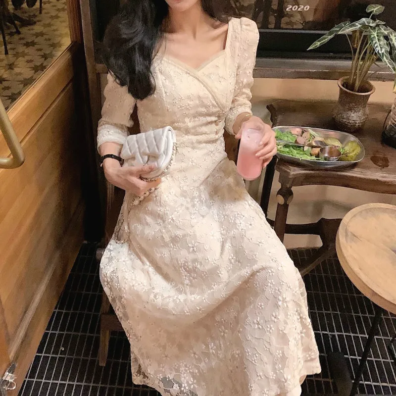 

Fairy Vintage Dress Women Evening Party Elegant Midi Dress Female Embroidery Floral Designer One-Piece Drees Korean 2021 Summer