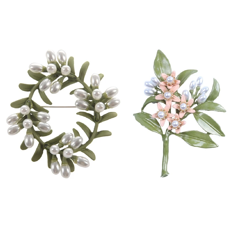 

Брошь с искусственным жемчугом, в виде оранжевого цветка