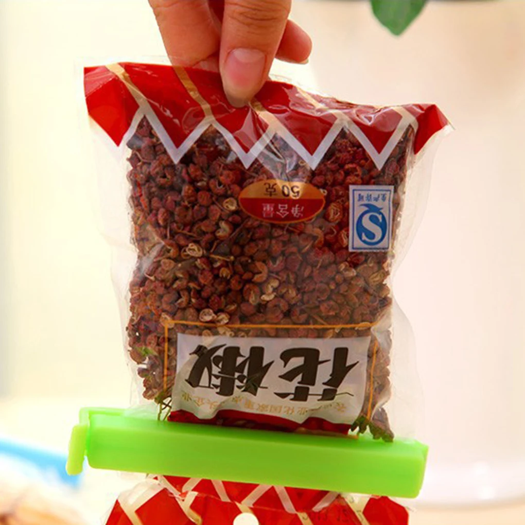 

Random Color 5PCS Kitchen Storage Food Snack Seal Sealing Bag Clips Sealer Clamp Plastic Tool Food Saver Kitchen Accessories
