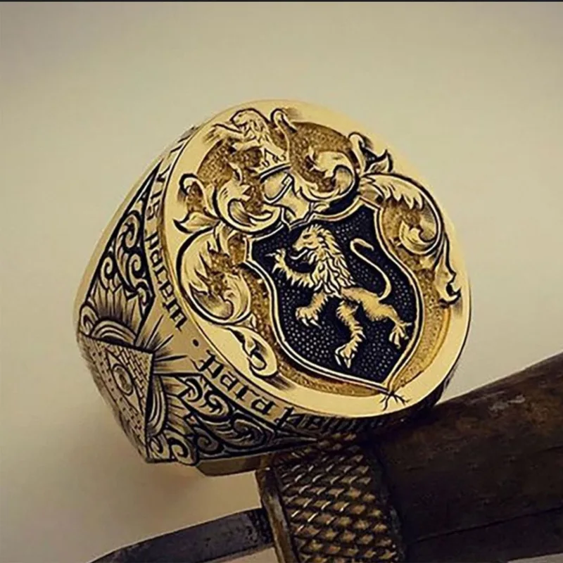 Vintage Domineering Lion Engraved Signet Ring for Men Luxury Jewelry |