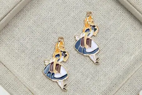 10 шт. Алиса девушка кошки ожерелье из мультфильма брелок эмалированные бусины