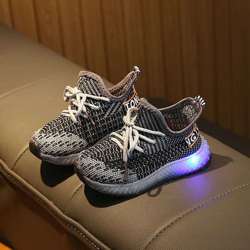 Черный 2019LED светящиеся кроссовки для детей от 1 до 5 лет, детская мягкая обувь, светящиеся кроссовки для мальчиков и девочек, модная спортивная обувь - Цвет: Черный