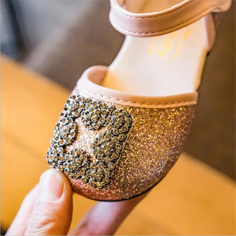 

2020 spring and autumn new children's shoes fashion princess shoes girls rhinestone soft bottom sequins performance shoes 21-30
