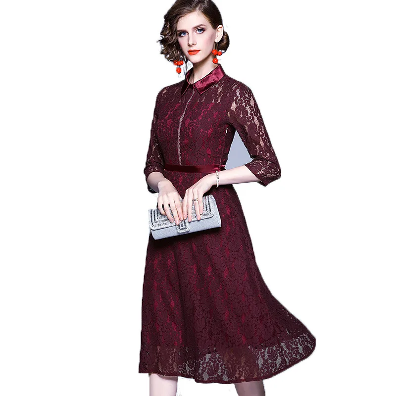 Женское офисное платье с отложным воротником кружевное ажурное в офисном стиле