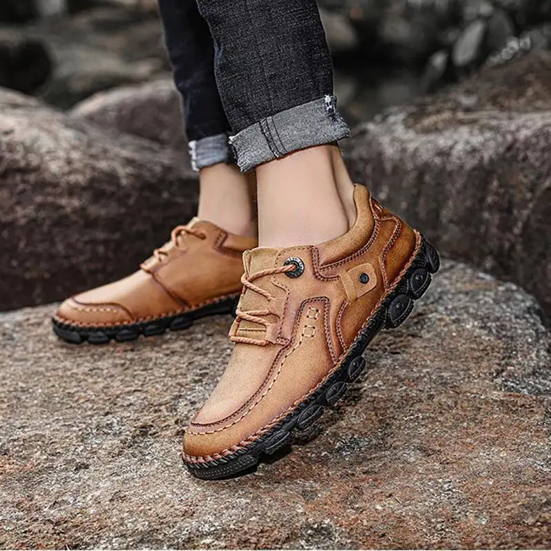 

New Comfortable Leather Men Casual Shoes 2020 Spring Autumn Loafers Moccasins Breathable Male Shoes Driving Big Size 38-48