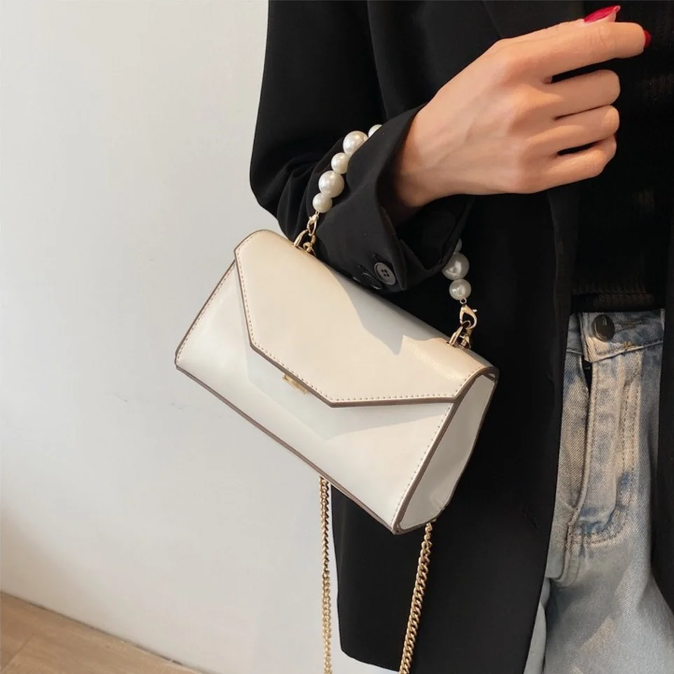 

High-quality luxury brand women's shoulder bag 2021 new fashion pure color messenger bag pearl portable small square bag