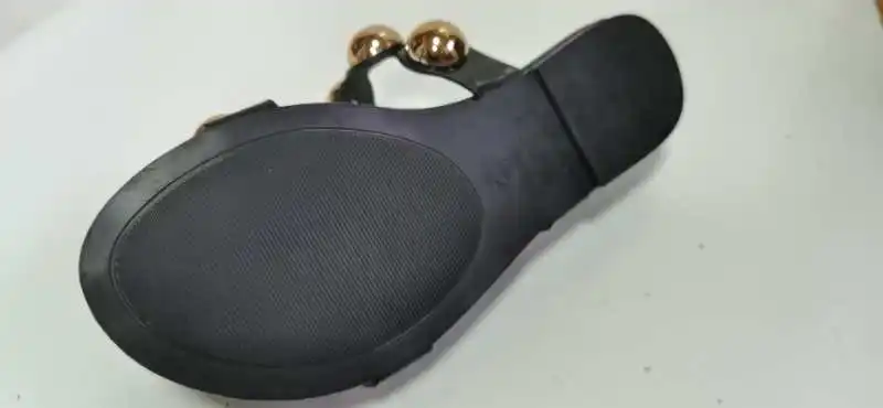 2020 Summer Metal Decoration Women Flat Slippers Platform Peep Toe Fashion Beach Outdoor Female Ladies Shoes Zapatos De Mujer