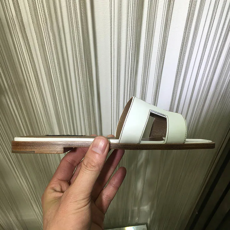 

2019 LKDY Genuine Leather hand-stitched outdoor beach vacation slippers English alphabet decorative sandals big size women shoes