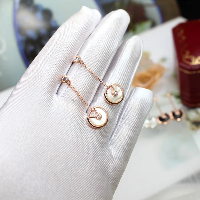 Лидер продаж брендовые ювелирные изделия Круглые дисковые амулетные серьги