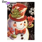 Алмазная мозаика с изображением снеговика и вышивкой крестиком