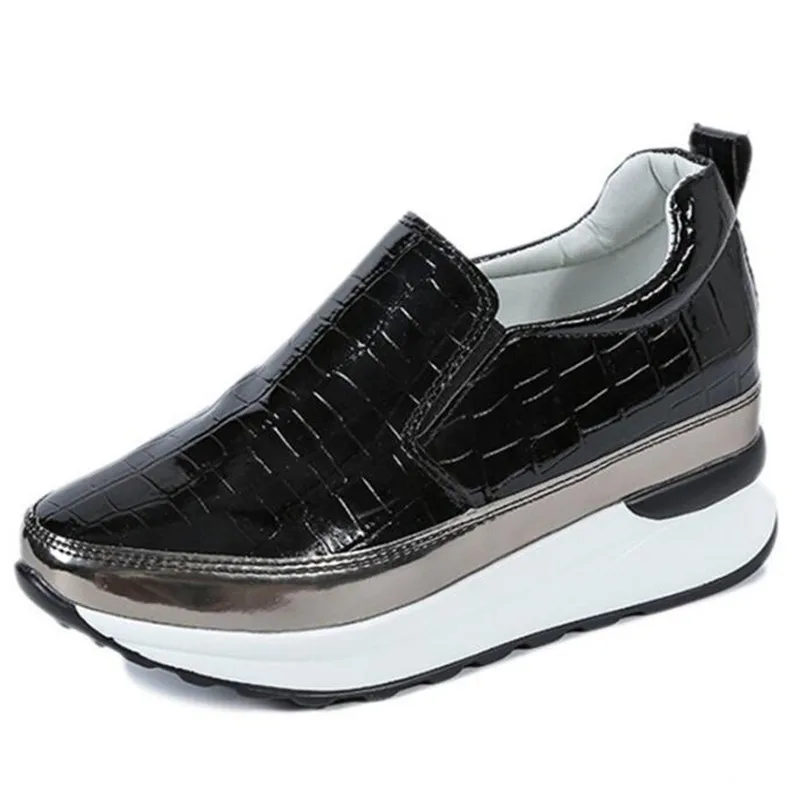 

Large size bottom women's sneakers fashion and comfortable casual women shoes sports running womens platform sneakers loafers