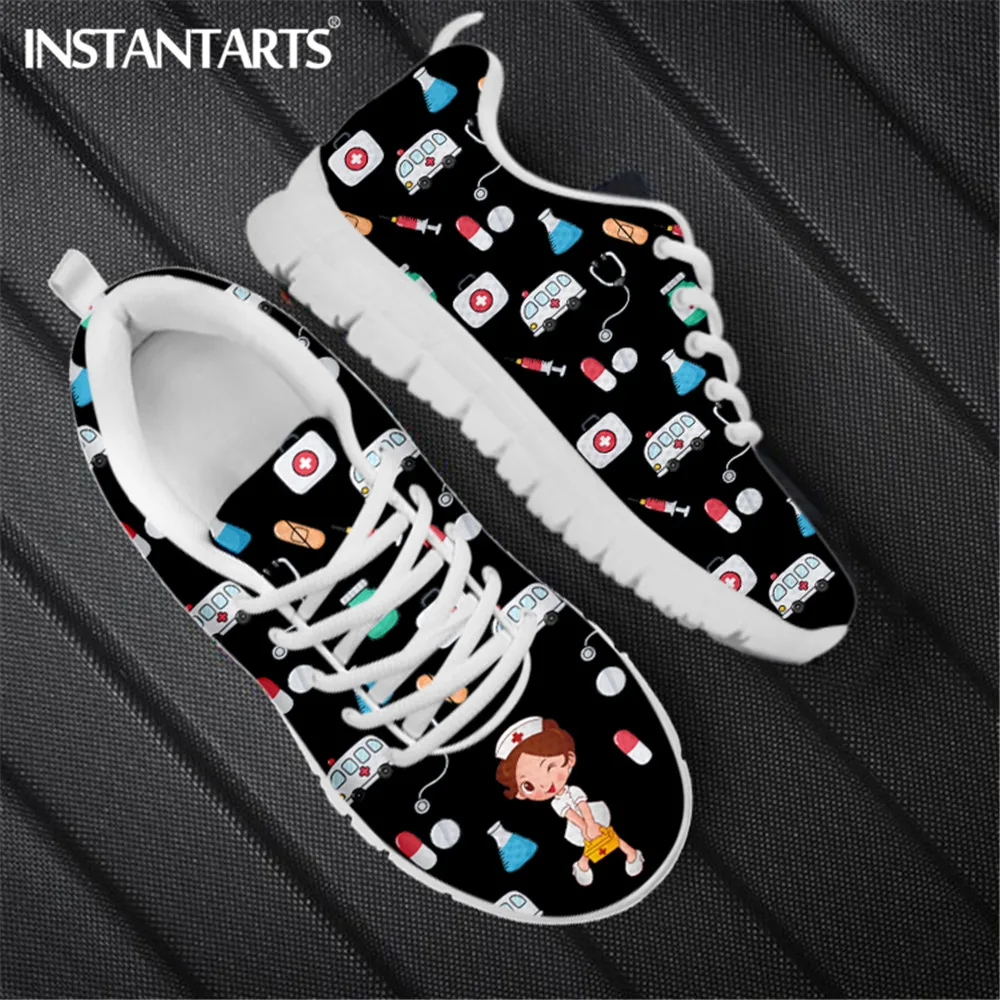 

Женские сетчатые кроссовки INSTANTARTS, удобные прогулочные туфли на плоской подошве, дышащие, со шнуровкой, черные, для медсестер