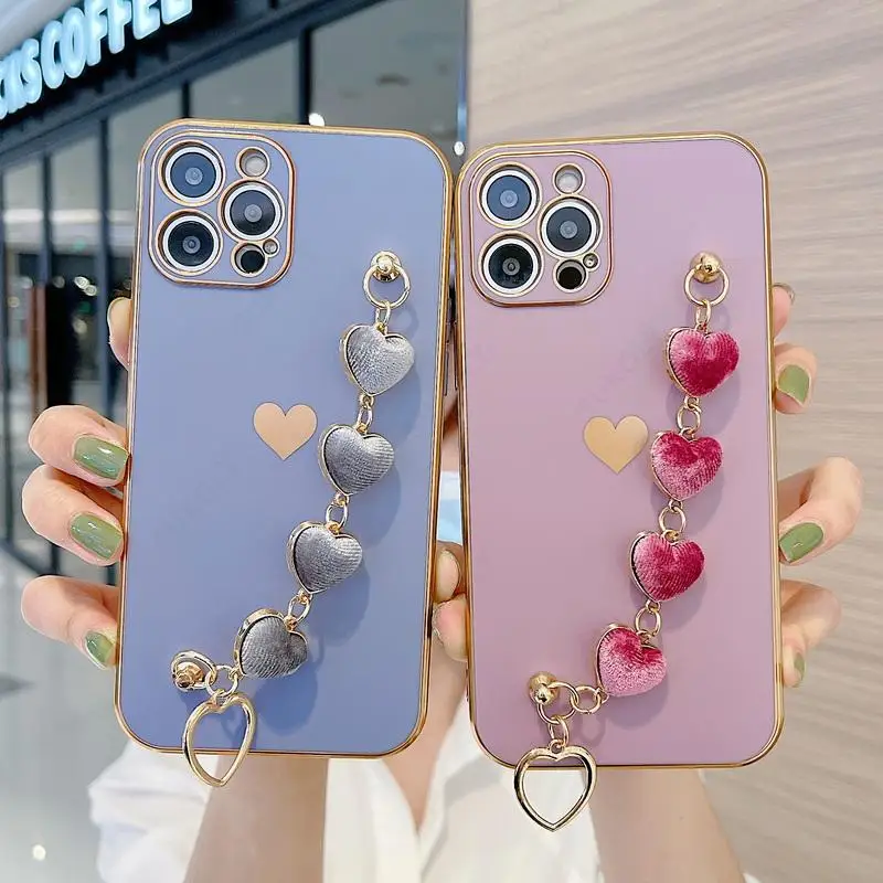 

Square Love Heart Chain Wrist Bracelet Phone Case For iPhone 12 Pro Max 11 XR XS X 7 8 Plus Plating Cover For iPhone 11 12 Mini