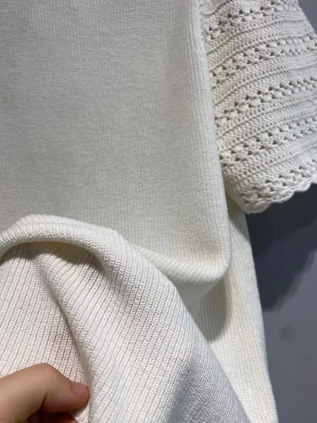 

2021 early spring new women's sweater cotton white knitting hollow Crochet Cotton foam sleeve short sleeve