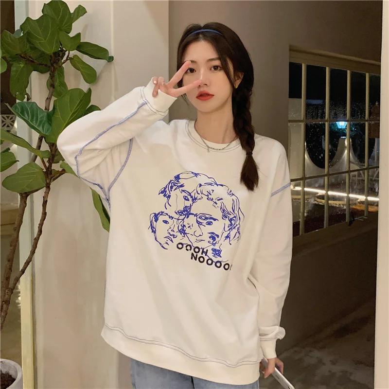 

White with Printed Pattern Sweater Autumn