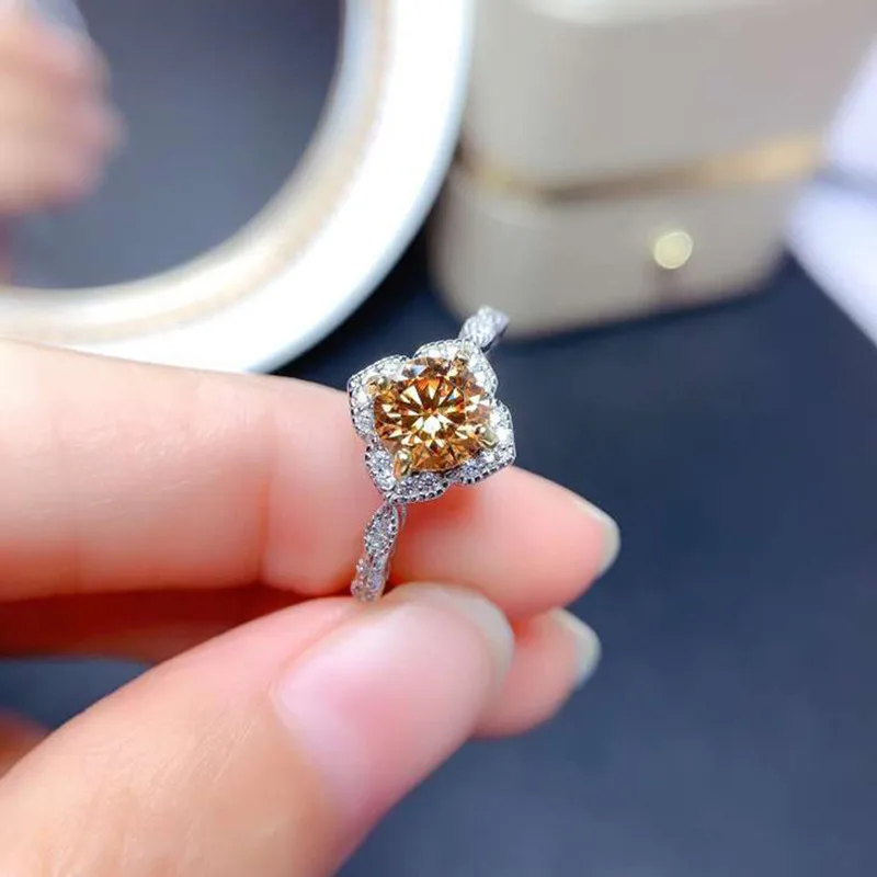 

Lace Ring, Vintage Women's Accessories, Gifts, Women's Rings, Body Jewelry, Good Friends, New Jewelry Trends In 2021