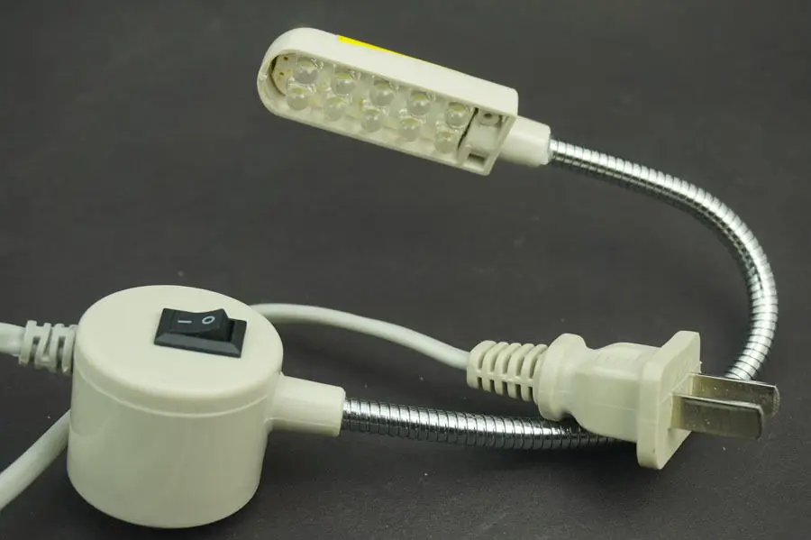Stitch Sewing Machine 10/30 LED 110V-240V Magnetic Flexible Mounting Light Lamp | Инструменты
