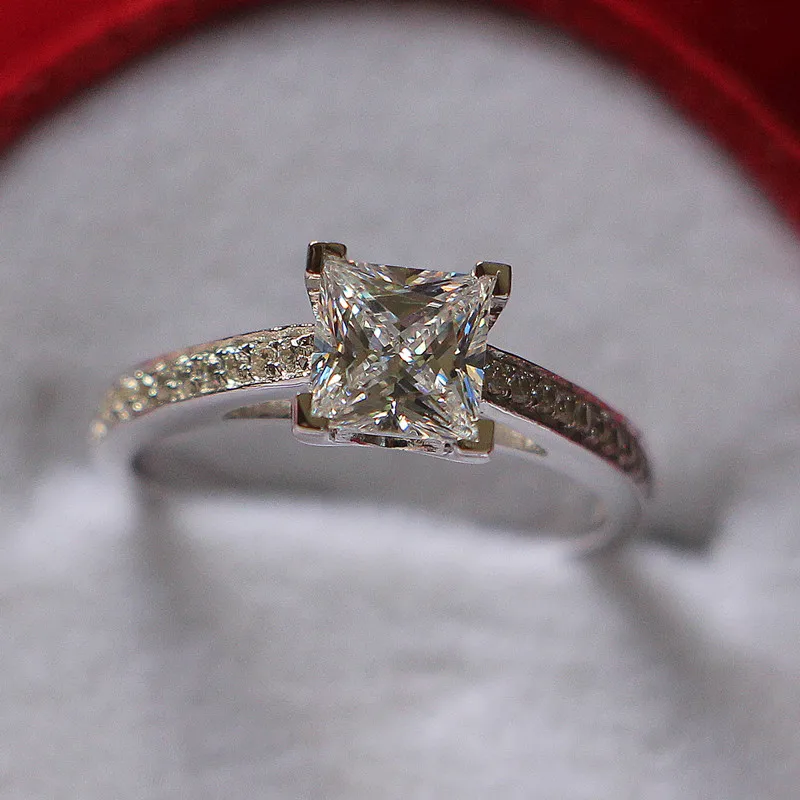 

Test Positive 1Ct Princess Cut D-E Lab-Grown Moissanite Diamond Ring Jewel 925 Sterling Silver Engagement Ring Female Ring