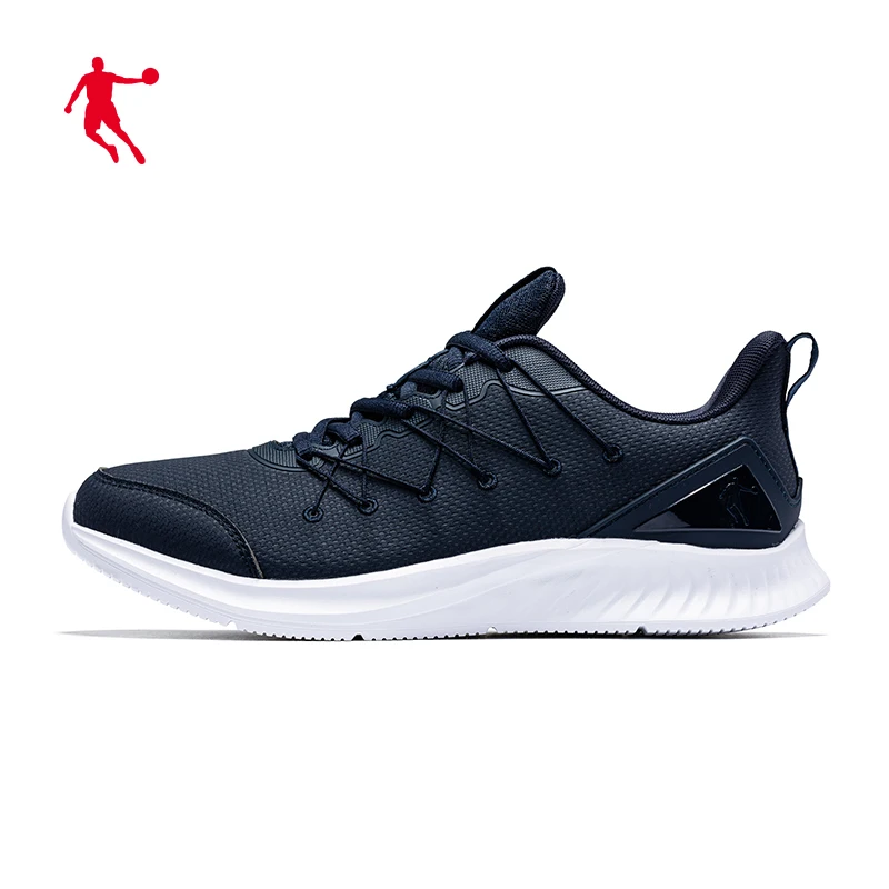 

Sports shoes men's shoes 2021 summer new mesh breathable running shoes shock absorption shoes lightweight running shoes
