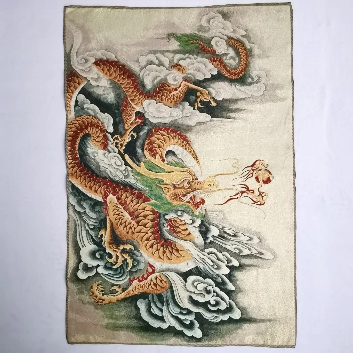 

36" China Embroidered Cloth Silk 12 Zodiac Animal Cloud Dragon Mural Home Decor Painting Dwcx005