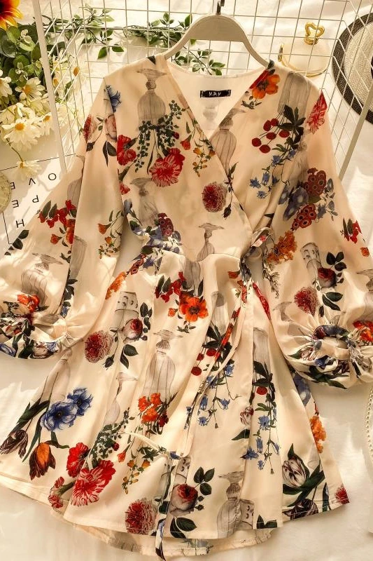 

WHCW CGDSR autumn winter dresses women a-line luxury long sleeve dress runway party vintage boho elegant 2020 new print floral