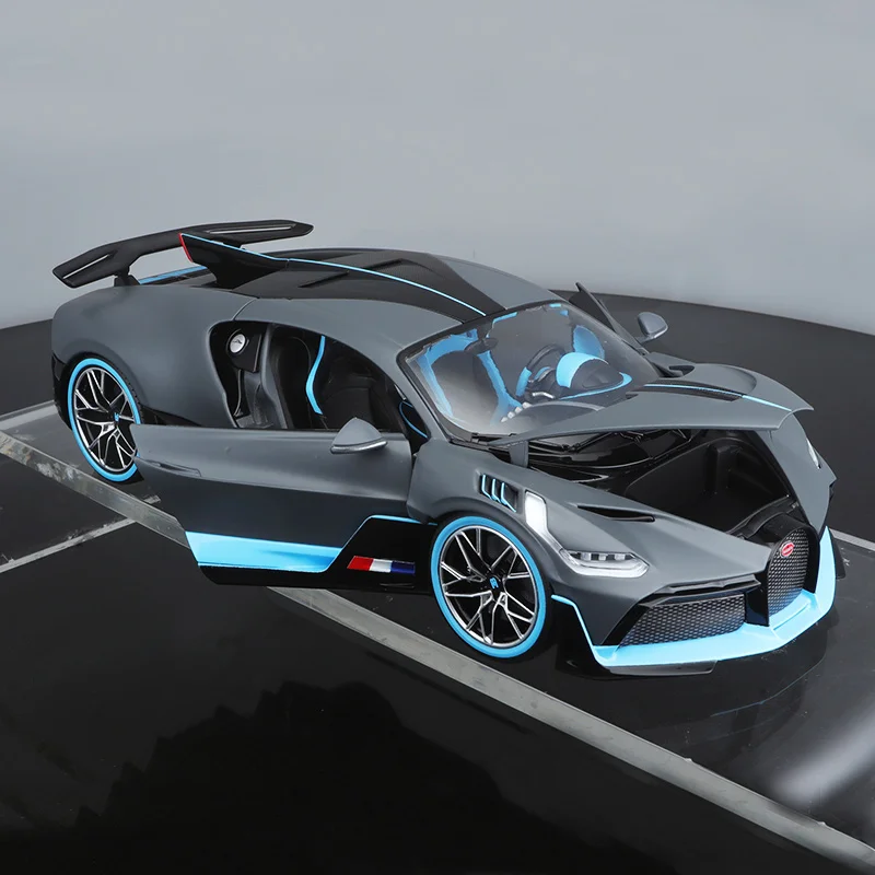 Изысканный подарок 1:18 Bugatti Divo модель спортивного сплава автомобиля, высокая модель литья под давлением, расширенная коллекция