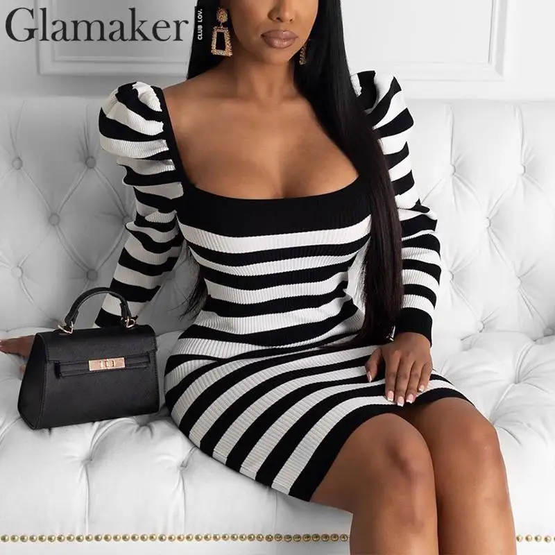 Женское Короткое платье в полоску с рукавами фонариками и квадратным