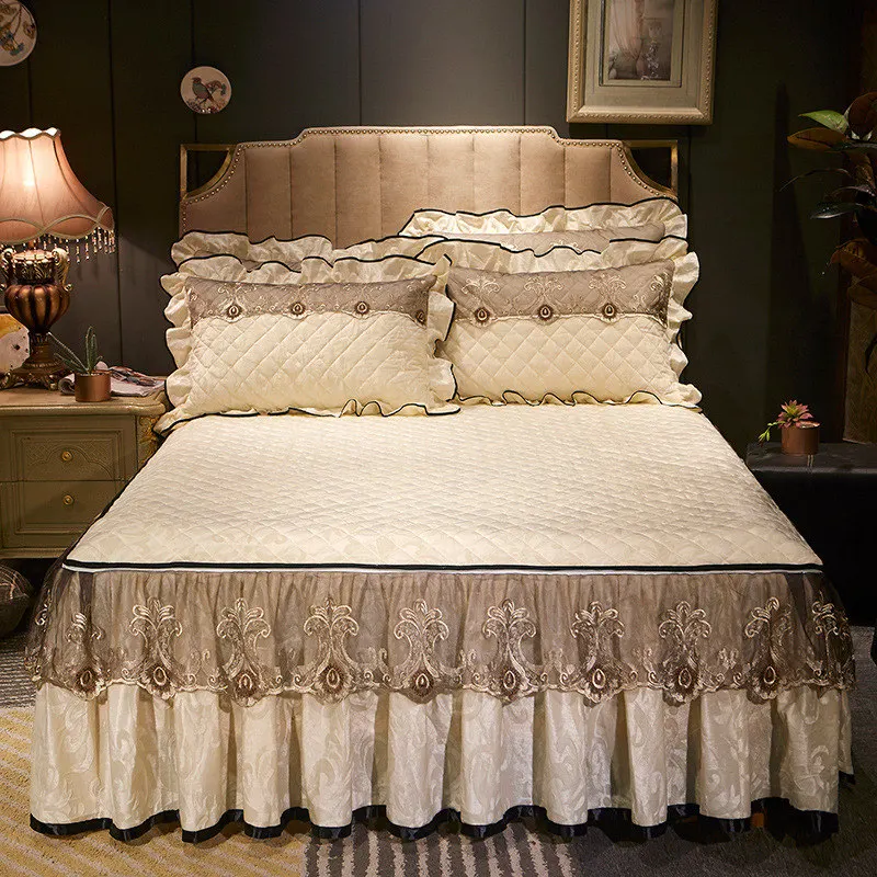 Европейский бархат стеганая кровать юбка Кружева рюшами двойной королевы