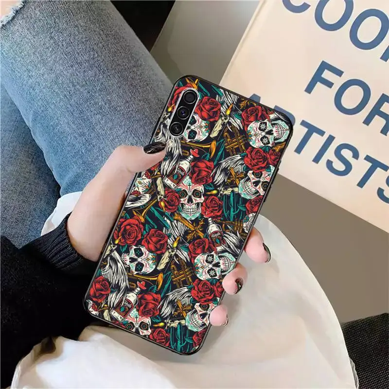 

Bat horror Skeleton Halloween pattern Phone Case For Samsung galaxy S 9 10 20 A 10 21 30 31 40 50 51 71 s note 20 j 4 2018 plus