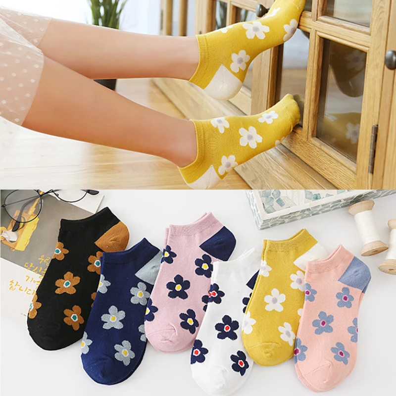 

yishine 5 Pairs Girls Freshness Kawaii Woman Socks Cotton with Flowers Harajuku Pink Socks Women for Spring Summer Casual Sock