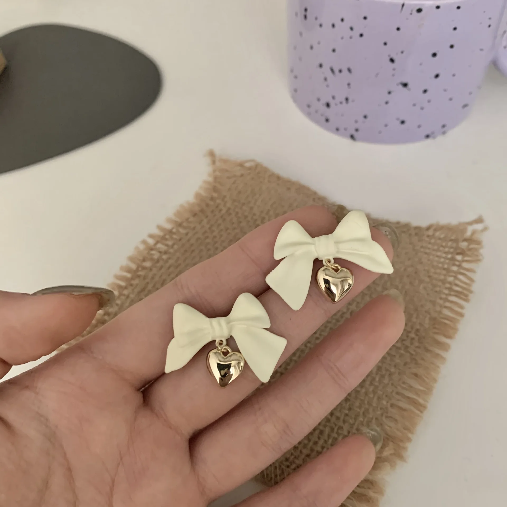 

S925 Silver Needle Love Heart Bowknot Stud Earrings 2021 New Trendy Simple Temperament Clip Earring for Women Girl Gift Jewelry