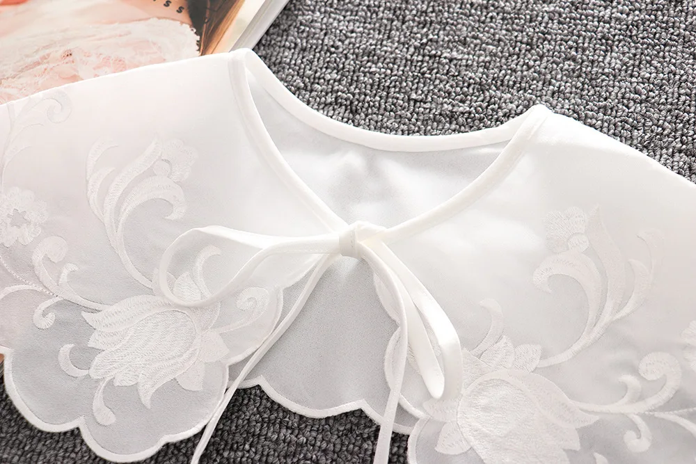 

Women Shirt Blouse Fake Collars White Flower Embroidery False Collar Detachable Collars Women Shawl Wrap Clothes Accessories